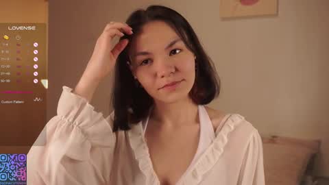 Viola online show from February 21, 2025, 6:04 pm