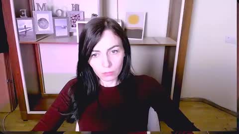 Vio online show from June 15, 2026, 4:53 pm