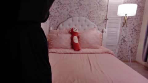 Wendy online show from December 11, 2024, 1:37 am