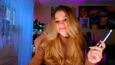 Enni online show from January 11, 2026, 7:35 am