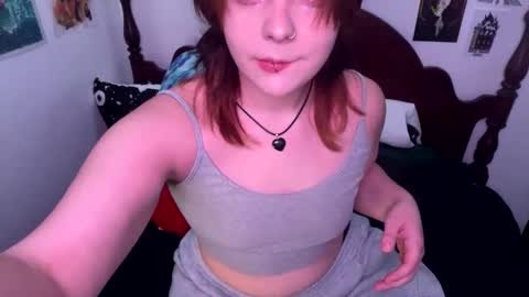 _xxalexx online show from September 26, 2025, 2:48 am