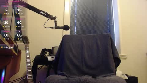 Snapshot of _xxrockstarloverxx_ chatting on October 27, 2025, 8:35 pm _xxrockstarloverxx_ online show from October 27, 2025, 8:35 pm