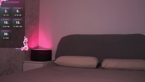 Fenka online show from November 26, 2025, 10:27 am