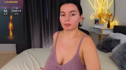 Jasmine online show from December 3, 2024, 11:22 am