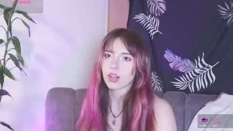 Snapshot of _yourcherrybomb chatting on July 5, 2026, 5:03 am _yourcherrybomb online show from July 5, 2026, 5:03 am