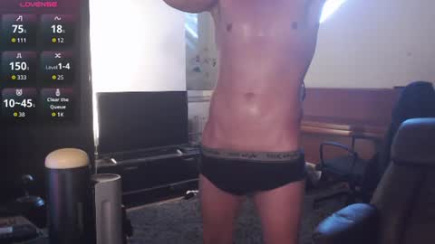 Snapshot of _yourcuteboy_ chatting on August 3, 2026, 2:22 pm _yourcuteboy_ online show from August 3, 2026, 2:22 pm