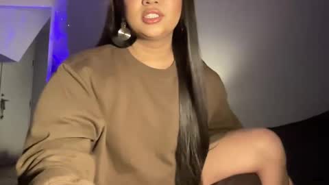 _yoursatisfaction_ online show from January 3, 2025, 11:33 pm