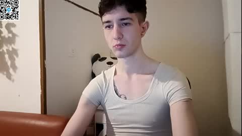 Snapshot of _zanex chatting on February 24, 2026, 8:29 pm Oleg online show from February 24, 2026, 8:29 pm