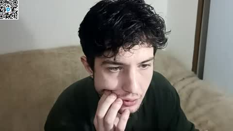 Snapshot of _zanex chatting on April 22, 2026, 7:15 pm Oleg online show from April 22, 2026, 7:15 pm