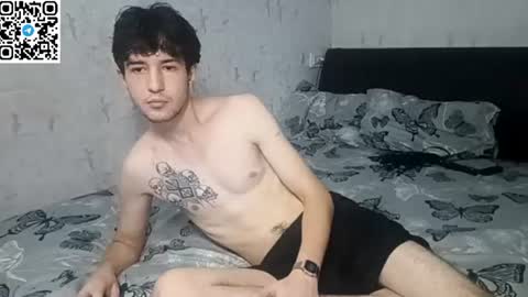 Snapshot of _zanex chatting on August 8, 2026, 7:05 pm Oleg online show from August 8, 2026, 7:05 pm