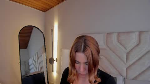 Snapshot of _zoe_3 chatting on July 10, 2026, 1:14 pm Zoe online show from July 10, 2026, 1:14 pm
