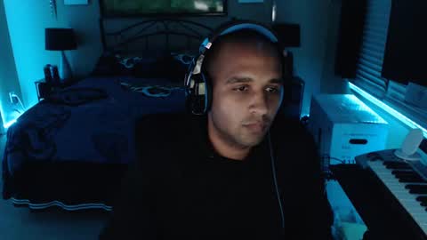 a4orce online show from December 27, 2024, 4:04 am