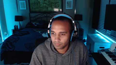 a4orce online show from December 27, 2024, 11:42 pm