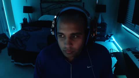 a4orce online show from January 9, 2025, 1:08 am