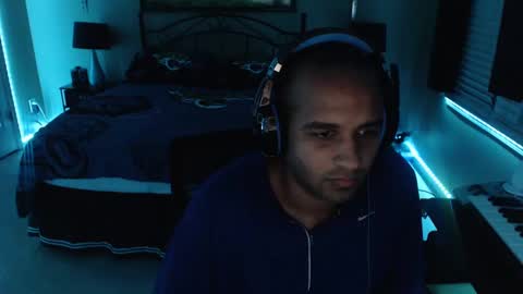 a4orce online show from January 10, 2025, 2:04 am