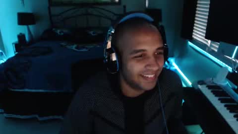 a4orce online show from January 22, 2025, 10:59 pm