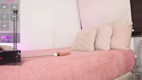 Alexandra  online show from October 4, 2025, 9:18 am