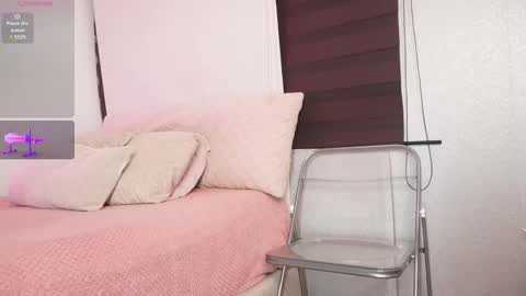 Alexandra  online show from October 17, 2025, 9:12 am