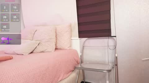 Alexandra  online show from November 23, 2025, 9:31 am