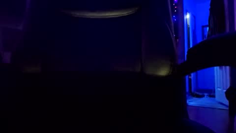 a_bad_guy_duh online show from February 11, 2025, 7:33 am