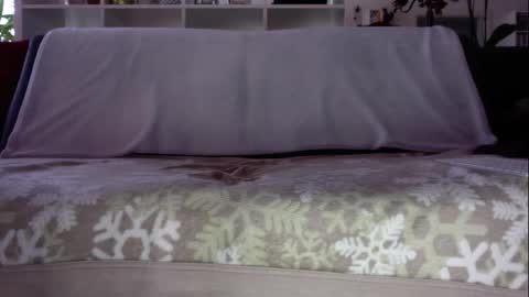 a_nice_dick_77 online show from January 8, 2026, 7:43 am