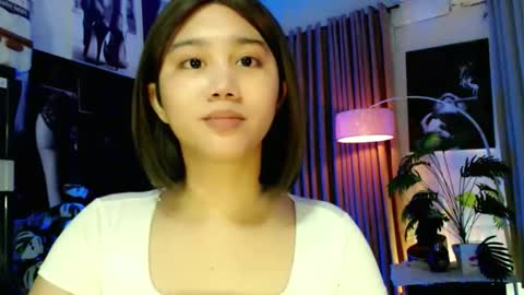 Lovely Yana  online show from October 22, 2025, 8:14 am