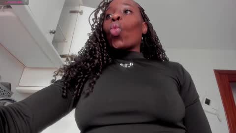  Sara      online show from January 13, 2025, 3:04 pm