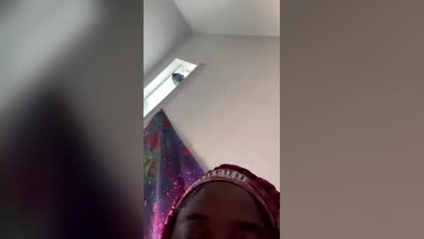 Snapshot of aalaiaha chatting on June 1, 2026, 2:46 am aalaiaha online show from June 1, 2026, 2:46 am