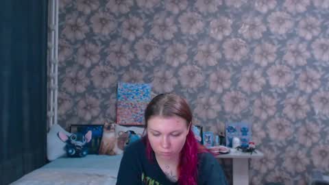 Snapshot of aalicebubble chatting on May 4, 2026, 11:12 pm Alice online show from May 4, 2026, 11:12 pm