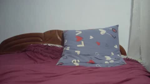 Snapshot of aalissaaxoliver chatting on February 27, 2025, 10:20 pm AalissaaXOliver online show from February 27, 2025, 10:20 pm