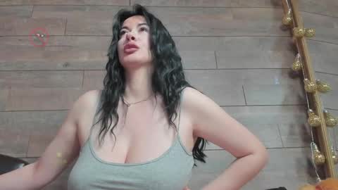 Dy online show from April 15, 2026, 1:18 pm