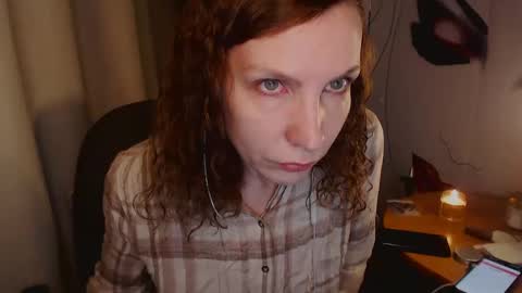 Katie online show from December 25, 2024, 4:12 am