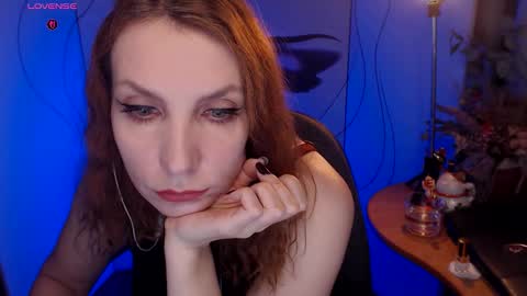 Katie online show from November 26, 2025, 5:52 am