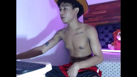 Snapshot of aarom_ chatting on April 12, 2026, 10:37 pm aarom online show from April 12, 2026, 10:37 pm