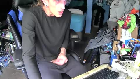 Snapshot of aaron111dub chatting on May 28, 2026, 3:09 pm NorCalLongSlong online show from May 28, 2026, 3:09 pm