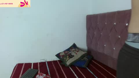 Aaron y Antonella online show from March 29, 2026, 8:31 pm