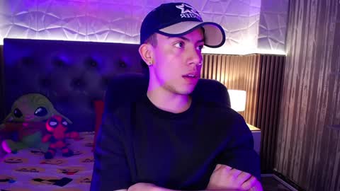 Aaron online show from December 23, 2024, 6:16 pm