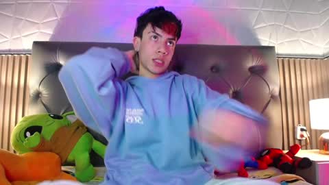Aaron online show from January 9, 2025, 6:47 pm