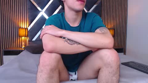 Aaron online show from October 20, 2025, 4:51 pm