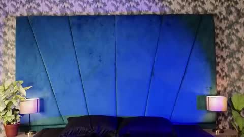 Aaron Ezequiel online show from October 21, 2025, 10:43 pm