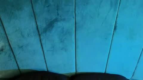 Aaron Ezequiel online show from October 24, 2025, 10:50 pm