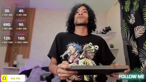 Aaron and Jassell online show from December 29, 2024, 8:37 pm