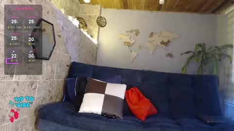 Aaron and Jassell online show from February 23, 2025, 1:42 pm