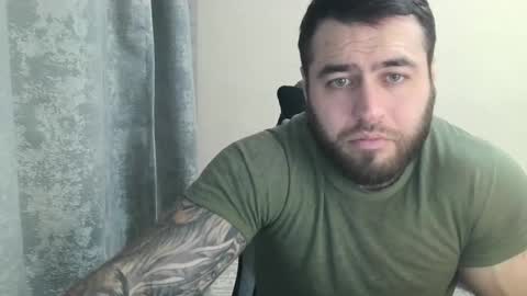 Davin tayl online show from November 4, 2025, 4:39 pm