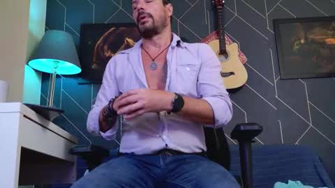 Aaron online show from February 20, 2026, 6:37 am