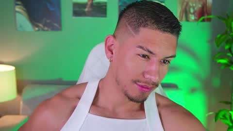 AARON  online show from January 26, 2025, 11:50 am