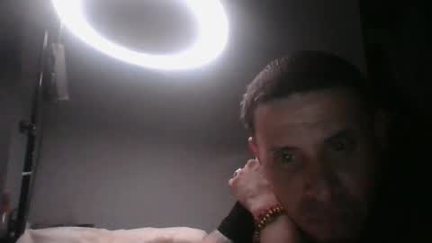 aaronm7907 online show from October 12, 2025, 3:49 am