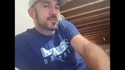 Snapshot of aaronshere888888 chatting on September 25, 2025, 5:05 pm aaronshere888888 online show from September 25, 2025, 5:05 pm