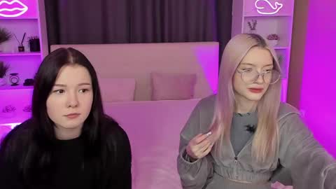 Fiona and Harry online show from February 15, 2025, 2:22 pm