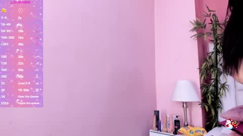 abbey_walker online show from December 17, 2024, 2:55 am